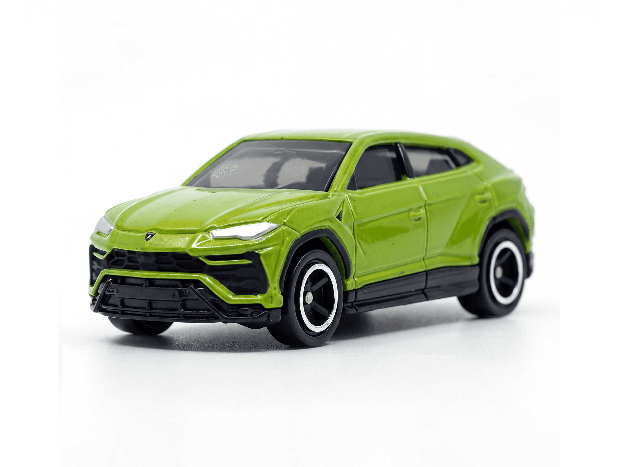 Lamborghini Urus (AGE3+)